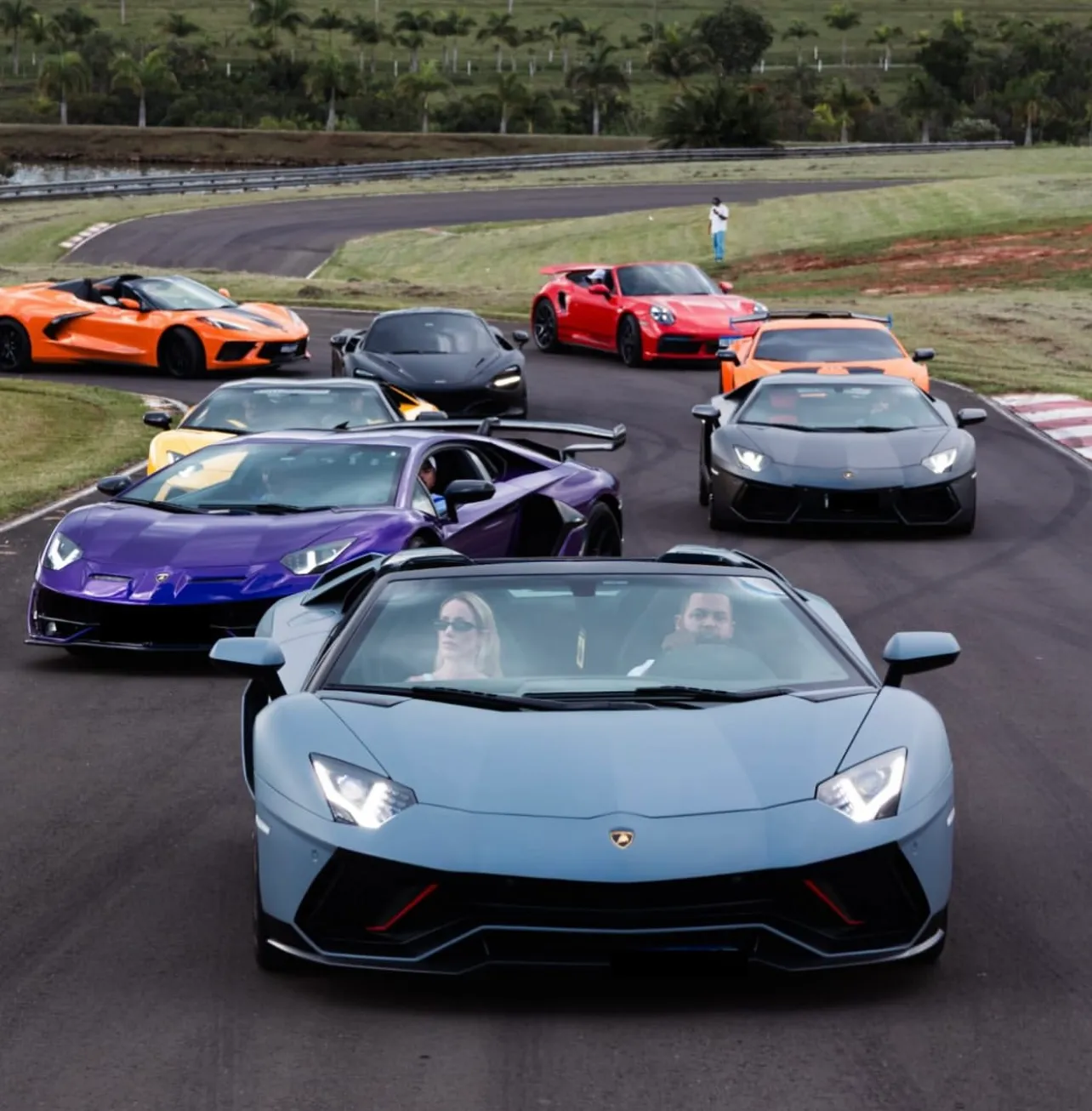 Super Carros Alphaville · A Frota